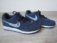 NEUWERTIGE Damenschuhe/Sneaker von NIKE, Größe 38 - Neuss