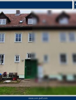 Eine Hälfte des Mehrfamilienhaus mit sechs Wohneinheiten - Wanfried
