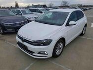 VW Polo, 1.0 TSI Highline, Jahr 2020 - Lehrte