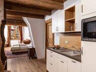 Historisches Wohnen mit Service im Schloss: 1-Zimmer Wohnung in Gerzen - Gerzen