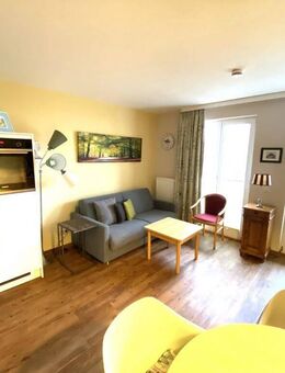 Zentrale ruhig gelegene möbl. Ferienwohnung mit Einbauküche, Terrasse & Parkplatz im Ostseebad Binz - Binz (Ostseebad)