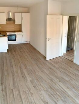 *** Exklusive KfW55 Bungalow, Reihenhaus Wohnung mit Garten in zentraler City Lage in Elsfleth *** - Elsfleth