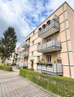 Moderne, vermietete 3-Zimmer-Wohnung! Balkon! Stellplatz! Tageslichtbad Wanne+Dusche! - Dresden