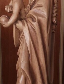 Große Marienfigur (1m), Mauch, aus Holz geschnitzt - Hösbach