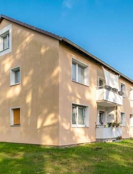 Sanierte 4-Zimmer-Wohnung mit Balkon in Celle Klein-Hehlen! - Celle