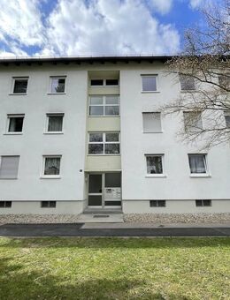 3-Zimmer Wohnung mit sonnigen Balkon - Straubing