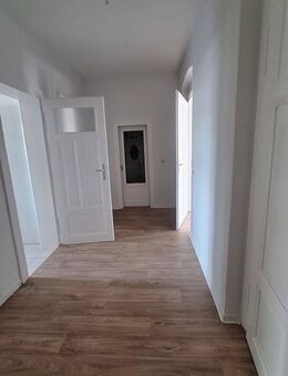Altbau - hell - frisch renoviert und super Ausstattung - inklusive Einbauküche! - Görlitz