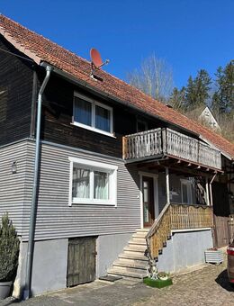 Vermietetes Einfamilienhaus mit Scheune und Doppelgrundstück! Keine Käuferprovision! - Knüllwald