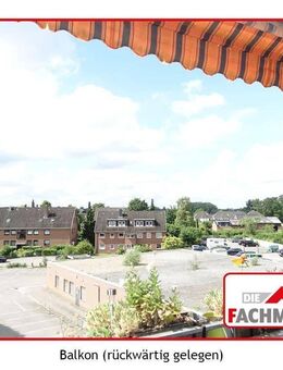 3 Zimmer Dachgeschoss Wohnung mit 2 Balkone und freier Sicht ***Vermietet*** in Stockelsdorf - Stockelsdorf