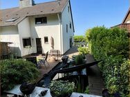 Exklusive Doppelhaushälfte mit idyllischem Garten in ruhiger von Sarstedt - Sarstedt
