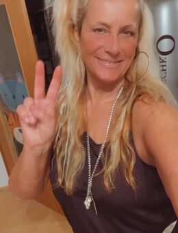 Sie sucht ein attraktiven niveauvollen Mann , ab 45 für eine Beziehung - Schweinfurt