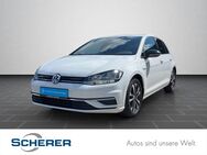 VW Golf, 1.5 TSI IQ DRIVE, Jahr 2019 - Homburg