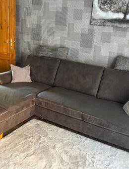Kaum genutzte Couch – 273 x 130 cm – Graphitgrauu - Hohenmölsen Granschütz