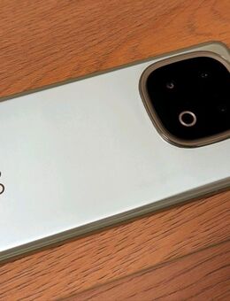 Vivo IQOO 13 | 16 GB RAM | 512 GB | mit Zubehör - Altdorf (Bayern)