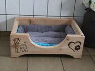 Hunde Bett mit Gravur. Hunde Korb. - Steyerberg