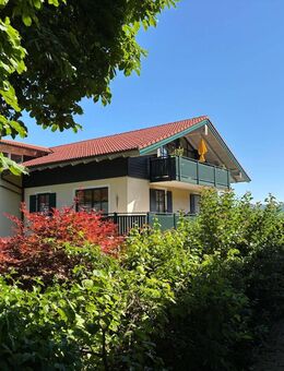 Attraktive 3-Zimmer-Etagenwohnung in Bergen am Fuße der Chiemgauer Alpen - Bergen (Regierungsbezirk Oberbayern)