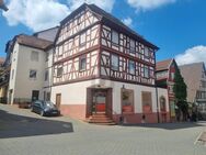 INVESTIEREN ODER EINZIEHEN - STILVOLL MODERNISIERT - Walldürn