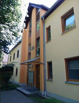 großzügige 3 Zimmer Wohnung mit Terrasse und Garage in Chemnitz - Chemnitz