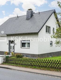 Vielfältige Wohnträume: Charmantes Zweifamilienhaus in Königswinter mit flexiblen Nutzungsmöglichkeiten! - Königswinter