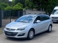 Opel Astra J Sports Tourer Edition 1.6 /Navi/2-Hand/ - Stuttgart