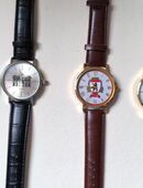 Verschiedene Armband Uhren in 55278