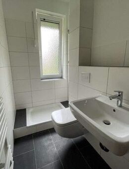 Gemütliche Erdgeschosswohnung mit Dusche in Fedderwadergroden! - Wilhelmshaven