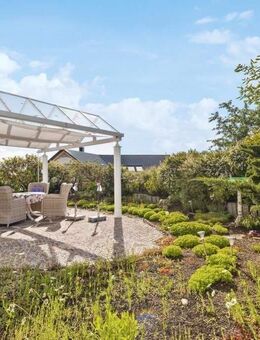 Landhausvilla mit Sonnenterrasse in Steinenbronn - Steinenbronn