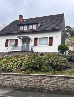 Riesiges Zweifamilienhaus in Top-Lage von Dillenburg - Dillenburg