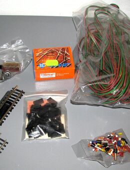 Reste Modelleisenbahn Zubehör - meist Roco - Komplett siehe Foto - Kamen