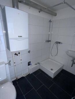 Bereits modernisierte 2-ZKB-Wohnung in der Gökerstraße zu vermieten! - Wilhelmshaven