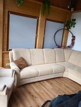 Schönes Sofa mit passendem Sessel - Röhrnbach