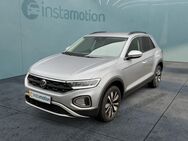 VW T-Roc, 1.5 TSI Move, Jahr 2023 - München