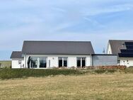 **Sofort verfügbar! Moderner, neuwertiger Bungalow mit Carport** - Fleringen