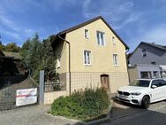 Einfamilienhaus mit Garten in zentraler Lage von Treuchtlingen - Treuchtlingen