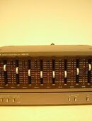 Hitachi - Equalizer - HEG-E2 - Verstärker HMA-G2 Reparaturen oder Ersatzteile - in 8600