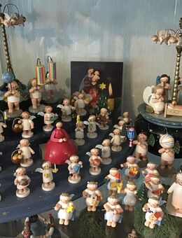 Wendt & Kühn Vitrinen Sammlung guterhaltene Verschiedene Margeritenengel Erzgebirge - Meerbusch