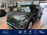 VW T-Roc, 1.5 TSI Style, Jahr 2023 - Gladenbach