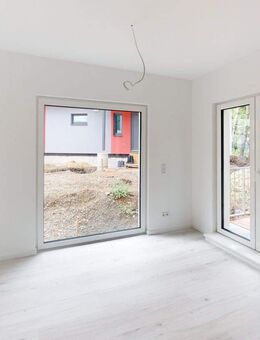 moderne Neubau-Reihenhäuser zur Miete - Balkon, Tiefgarage, A+ - Chemnitz