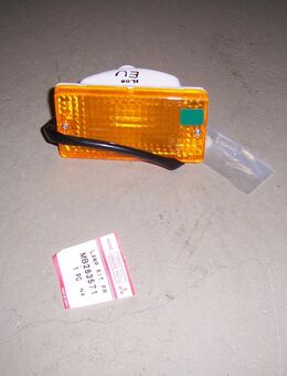MB283571 Kombileuchte von links Mitsubishi L300 1987-1989 - Hannover Vahrenwald-List