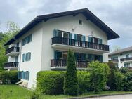 Charmante Dachgeschosswohnung mit großem Balkon in zentraler & ruhiger Lage! - Bad Wiessee