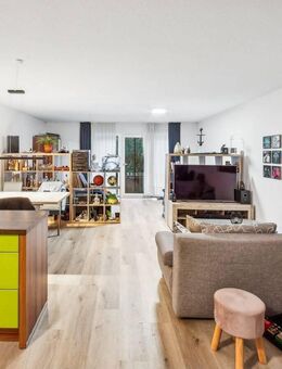 Bad Nauheim: Großzügiges Single-Appartement mit Terrasse und Gartenanteil - Bad Nauheim