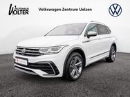 VW Tiguan, 2.0 TSI Allspace R-Line, Jahr 2022 - Uelzen