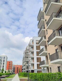 Penthouse-Luxus mit lichtdurchfluteten Räumen, Top-Ausstattung und großzügigem Balkon genießen - Frankfurt (Main)