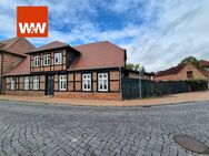 Denkmalhaus in Schlossnähe im Altstadtzentrum von LWL mit 3WE - Ludwigslust