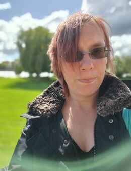 Neugierige, lebensfrohe Frau sucht besondere Begegnungen - Wiesloch