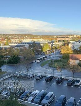 Gutes Zuhause zum fairen Preis - Gemütliche 3-Zimmer-Wohnung mit Balkon, Aufzug und Garage - Böblingen