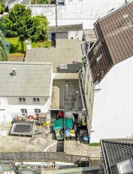 PROVISIONSFREI FÜR DEN KÄUFER! Attraktives, voll vermietetes Wohn-/Geschäftshaus aus dem Ursprungsjahr um 1914 * reg... - Solingen (Klingenstadt)