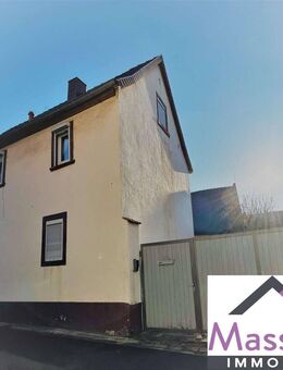 * NEUER PREIS * Sanierungsbedürftiges EFH mit Innenhof u. Nebengebäude in Stadtnähe von Eisenberg * - Eisenberg (Pfalz)