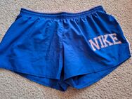 NIKE Laufshorts kurz lila - Wildau