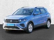 VW T-Cross, 1.0 TSI Life Dig, Jahr 2024 - Lehrte